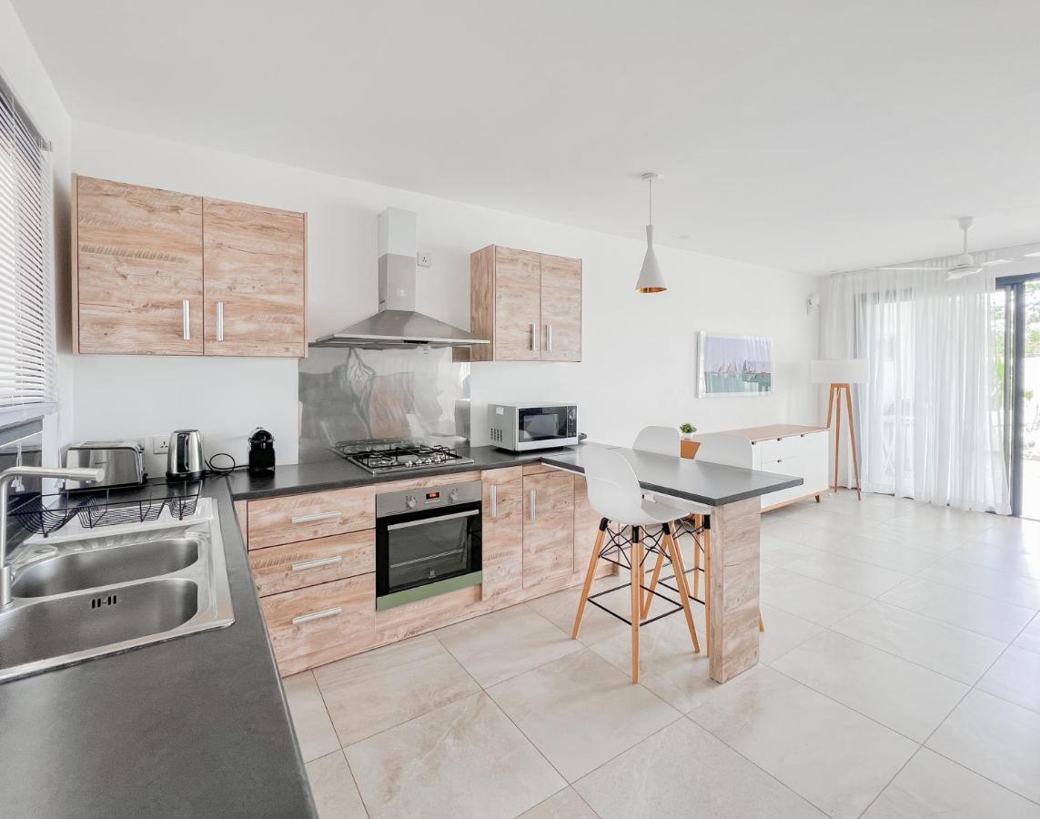 Residence Celestial - Premium 3 Bedrooms Villa With Volcanic Stone Pool Grand Baie Exterior foto