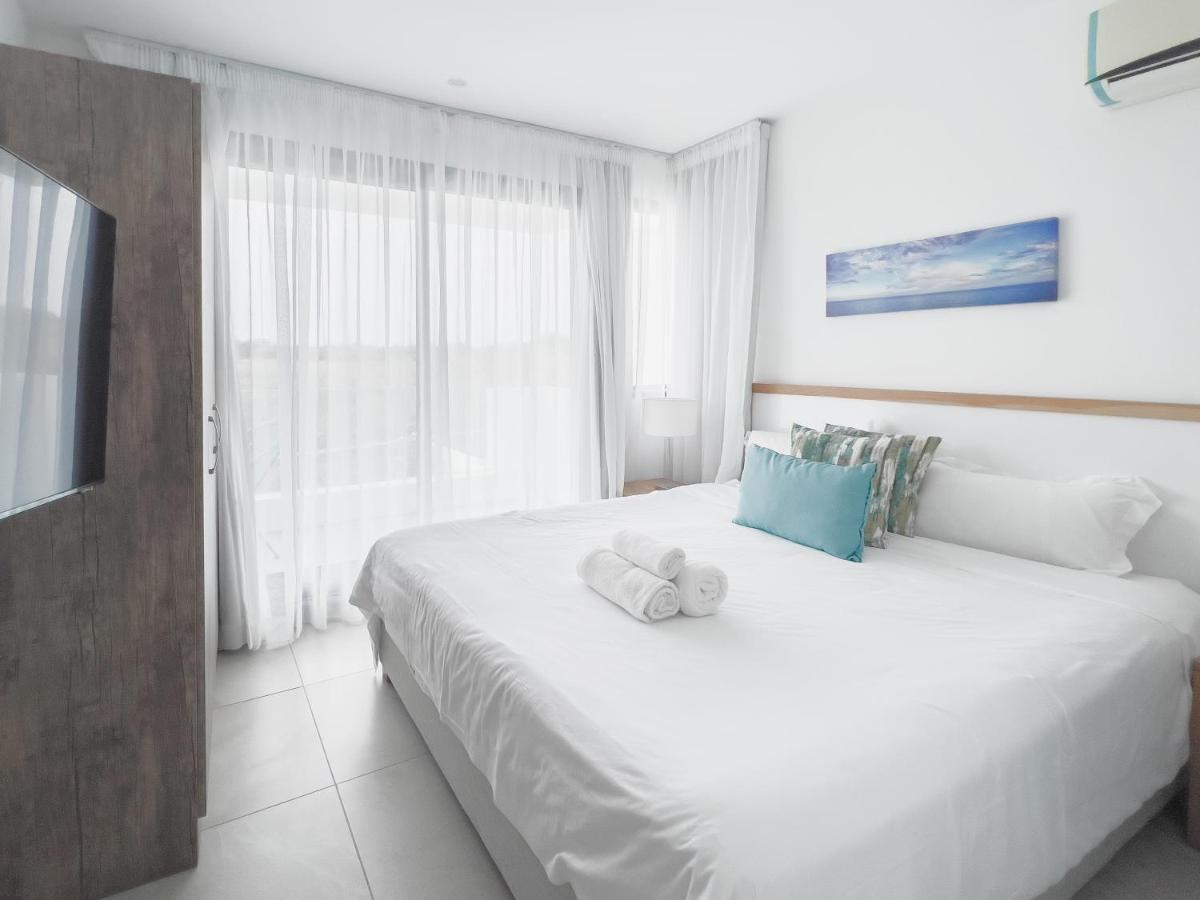 Residence Celestial - Premium 3 Bedrooms Villa With Volcanic Stone Pool Grand Baie Exterior foto